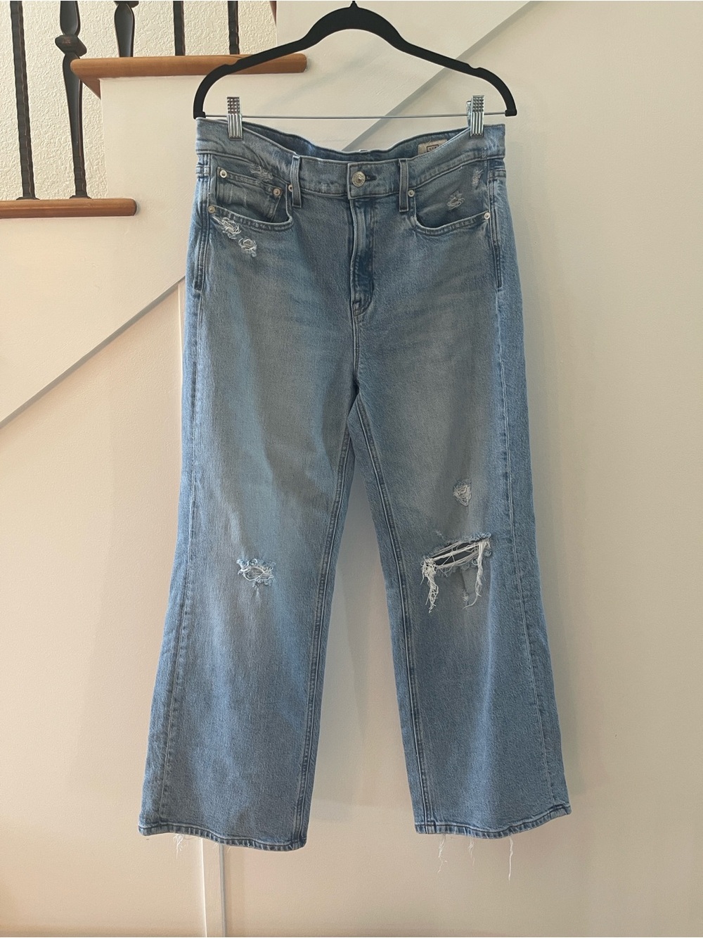 AYR The Secret Sauce Heirloom Distressed Wide-Leg Jeans EUC Size 33S